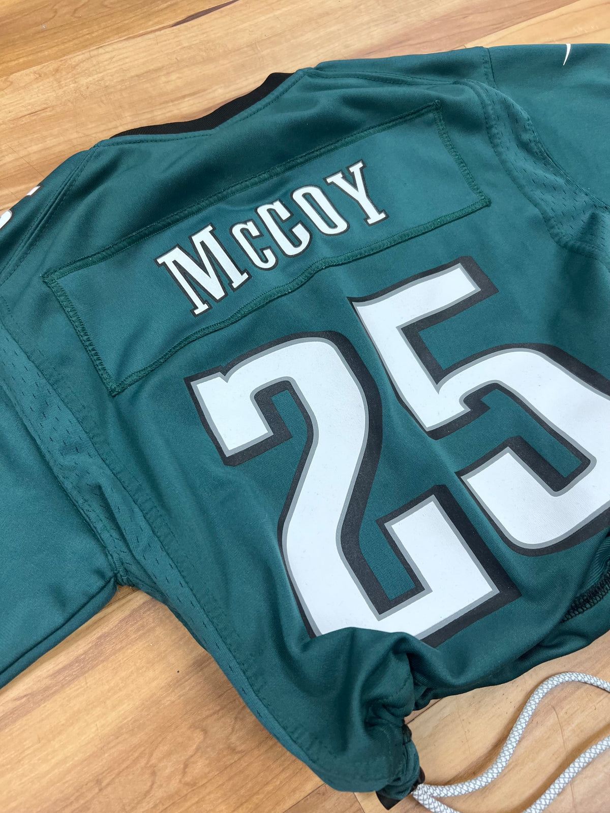 Upcyled cropped Philadelphia Eagles Shady McCoy jersey Woman size Small