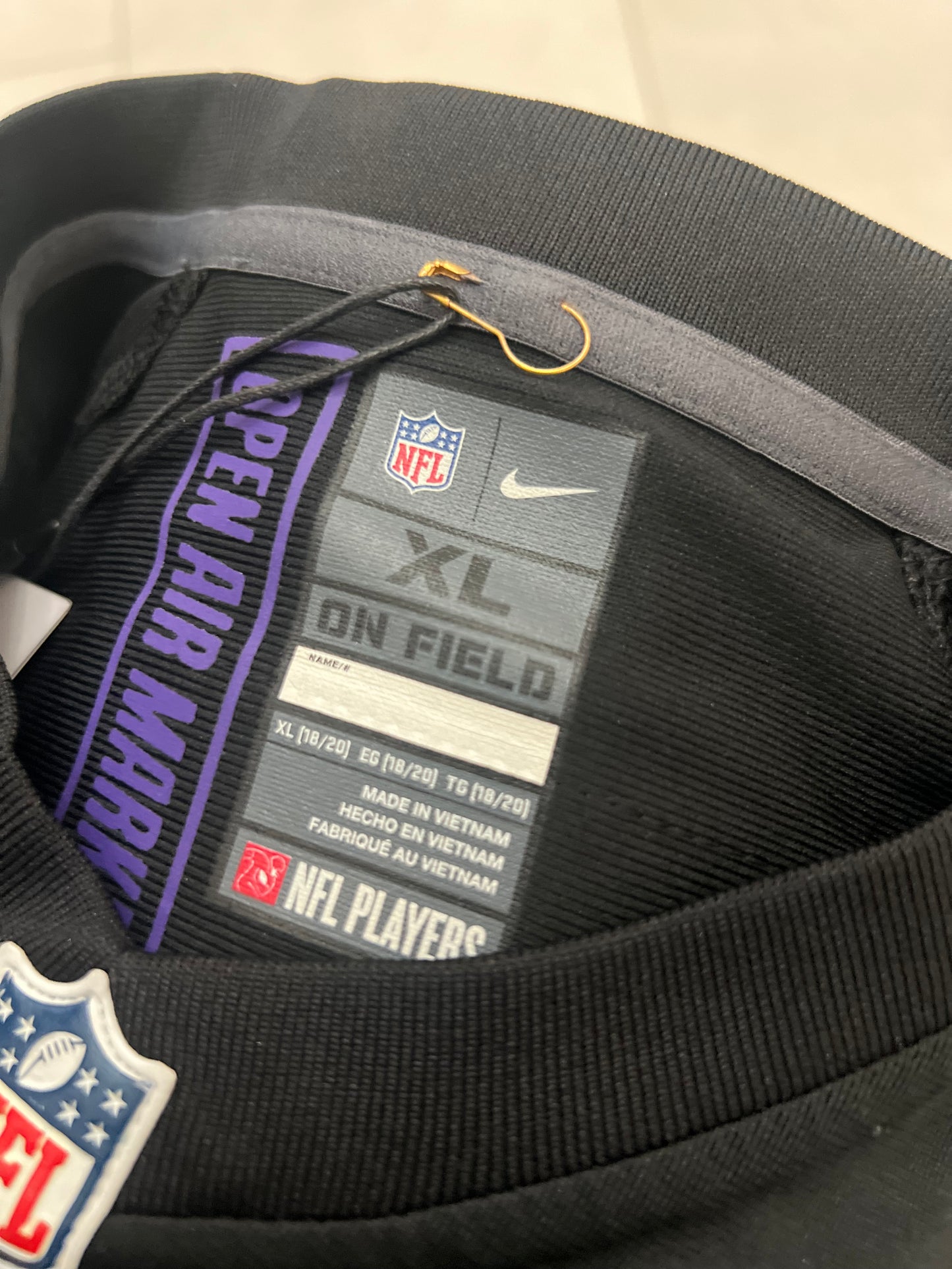 Cropped Baltimore Ravens jersey youth extra large/Women Medium