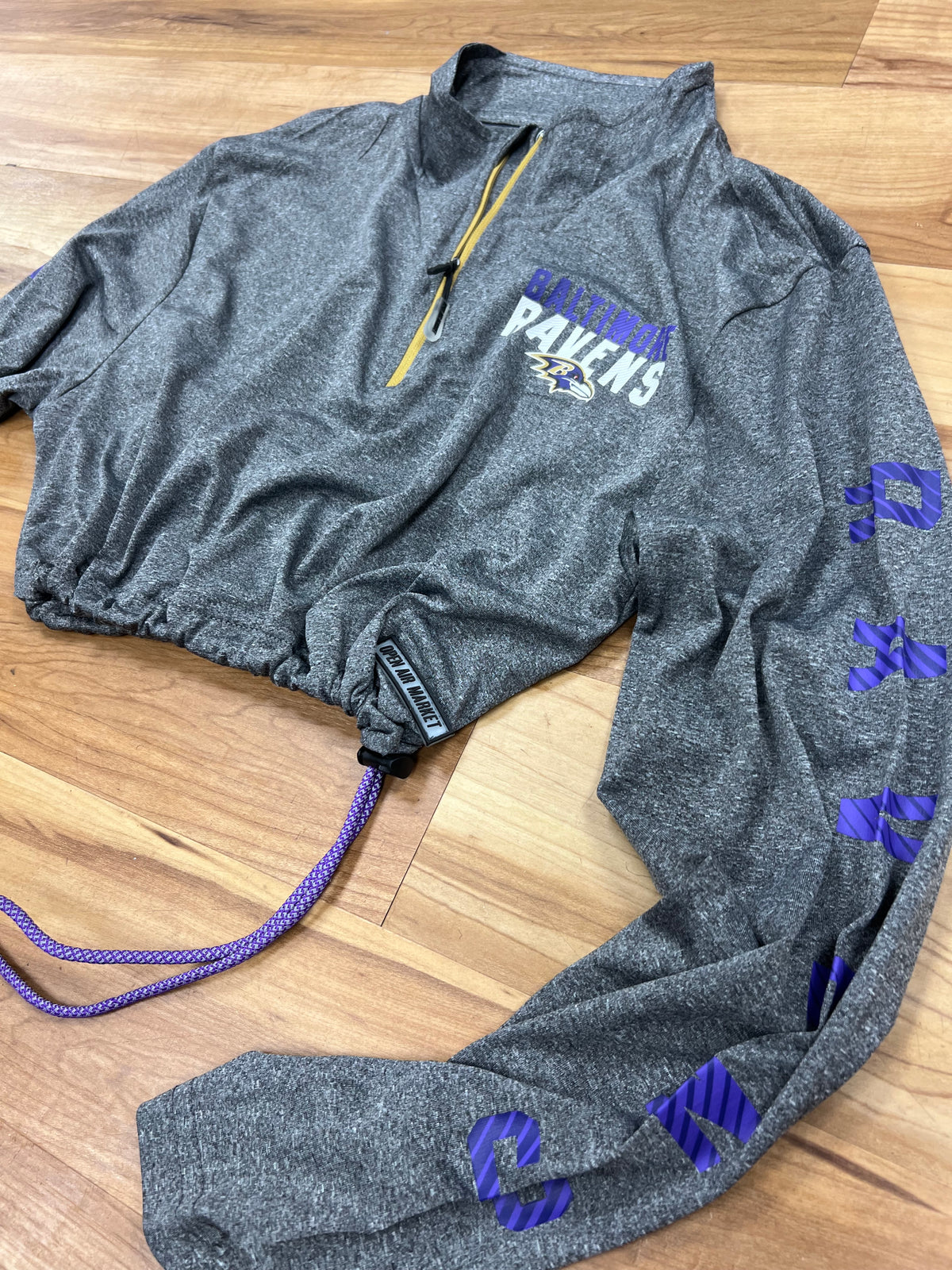 Baltimore Ravens active quarter zip pullover size Medium