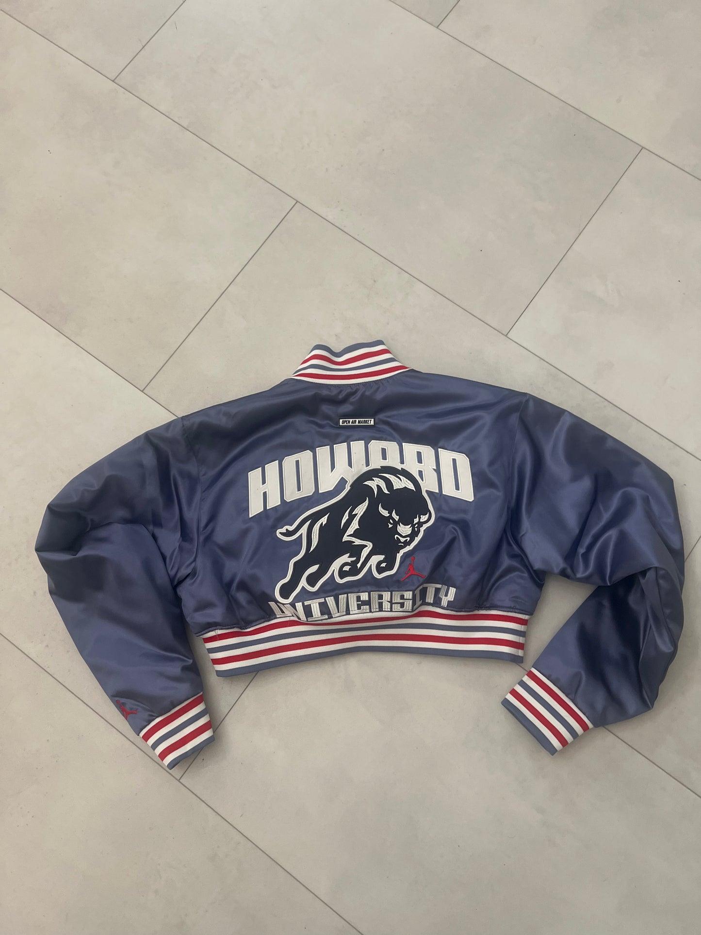 Reworked Open Air Market x Jordan Howard University cropped satin jacket Medium