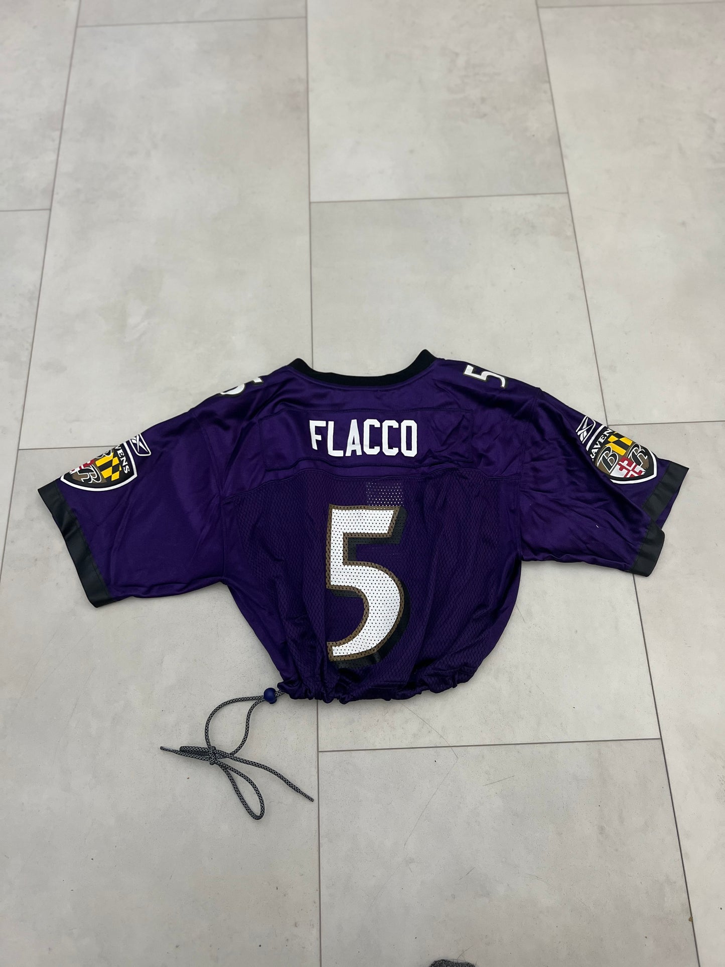 Cropped Baltimore Ravens jersey youth extra Large/ Women Medium