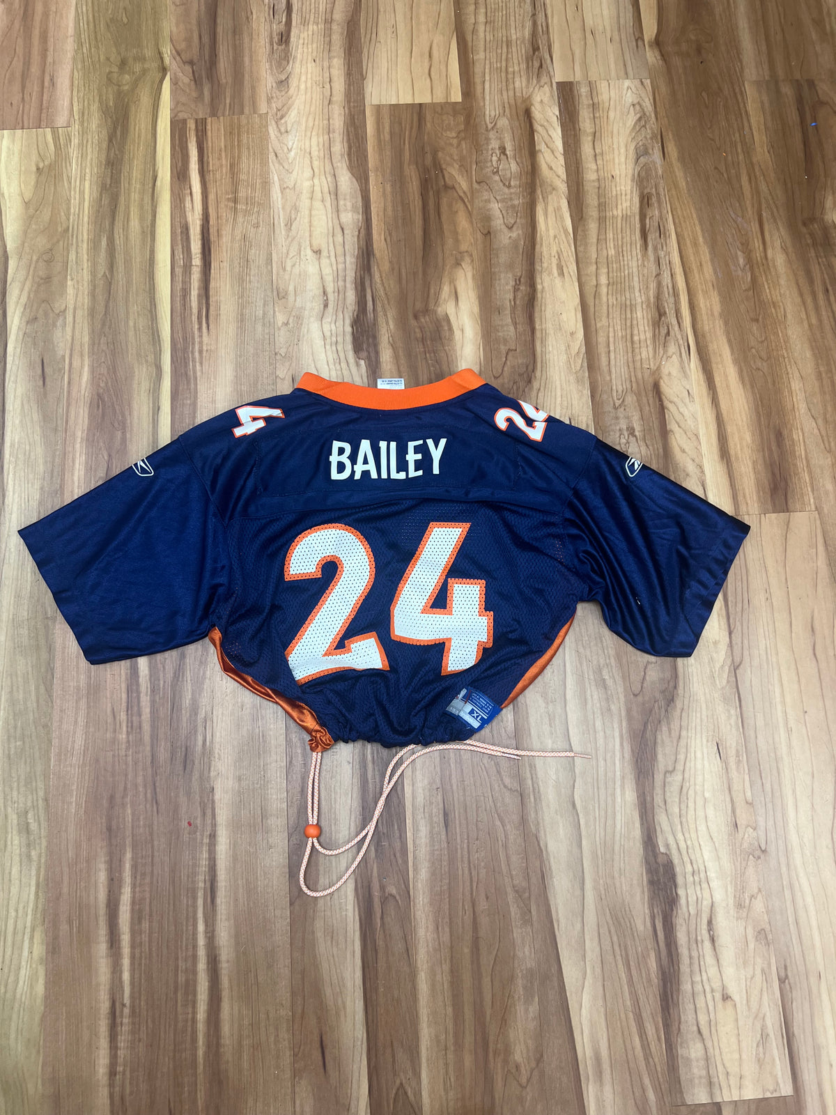 Upcyled Cropped Champ Bailey Denver Broncos jersey size Medium