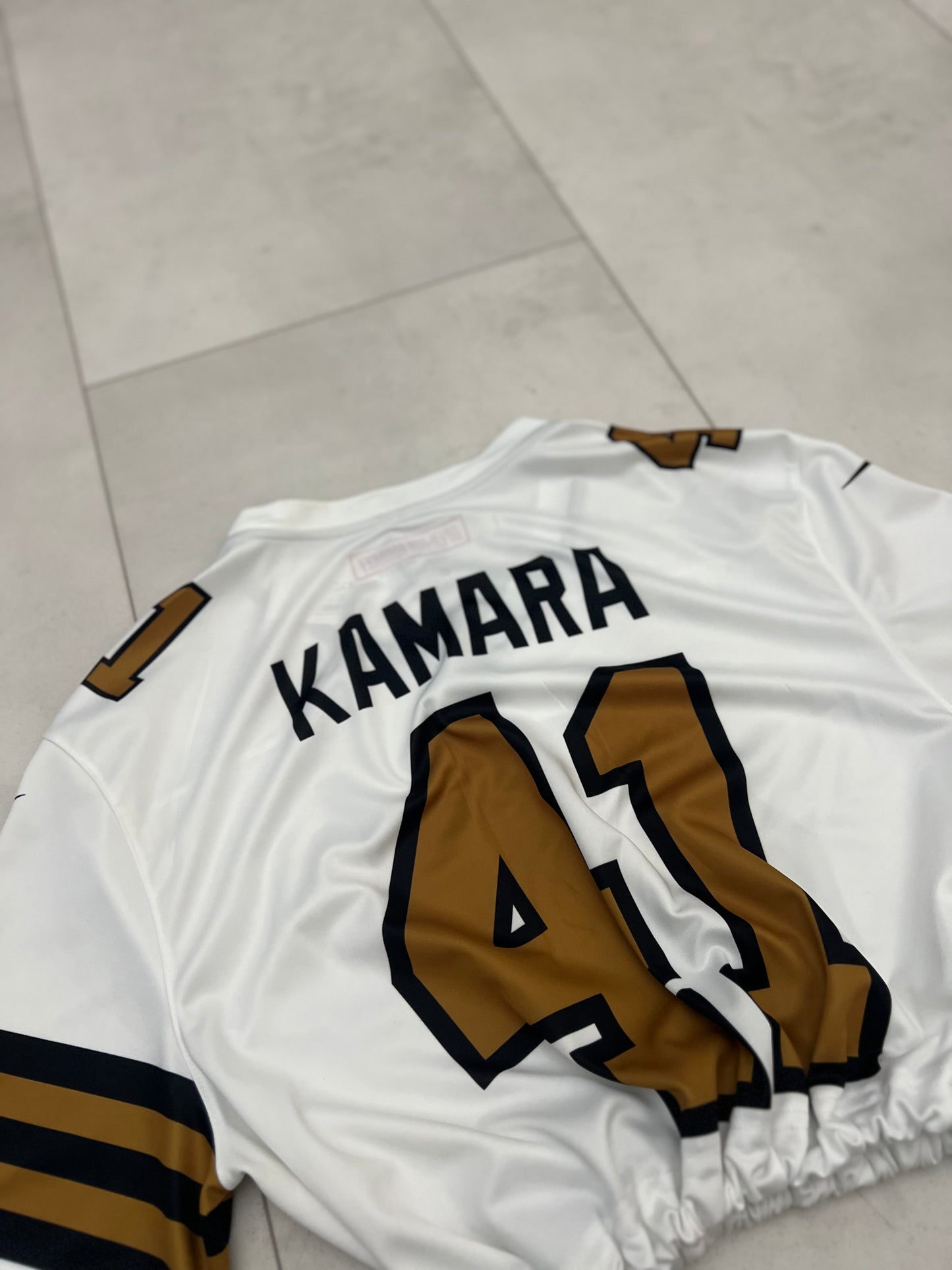 Cropped New Orleans Saints Kamara jersey size Adult XL