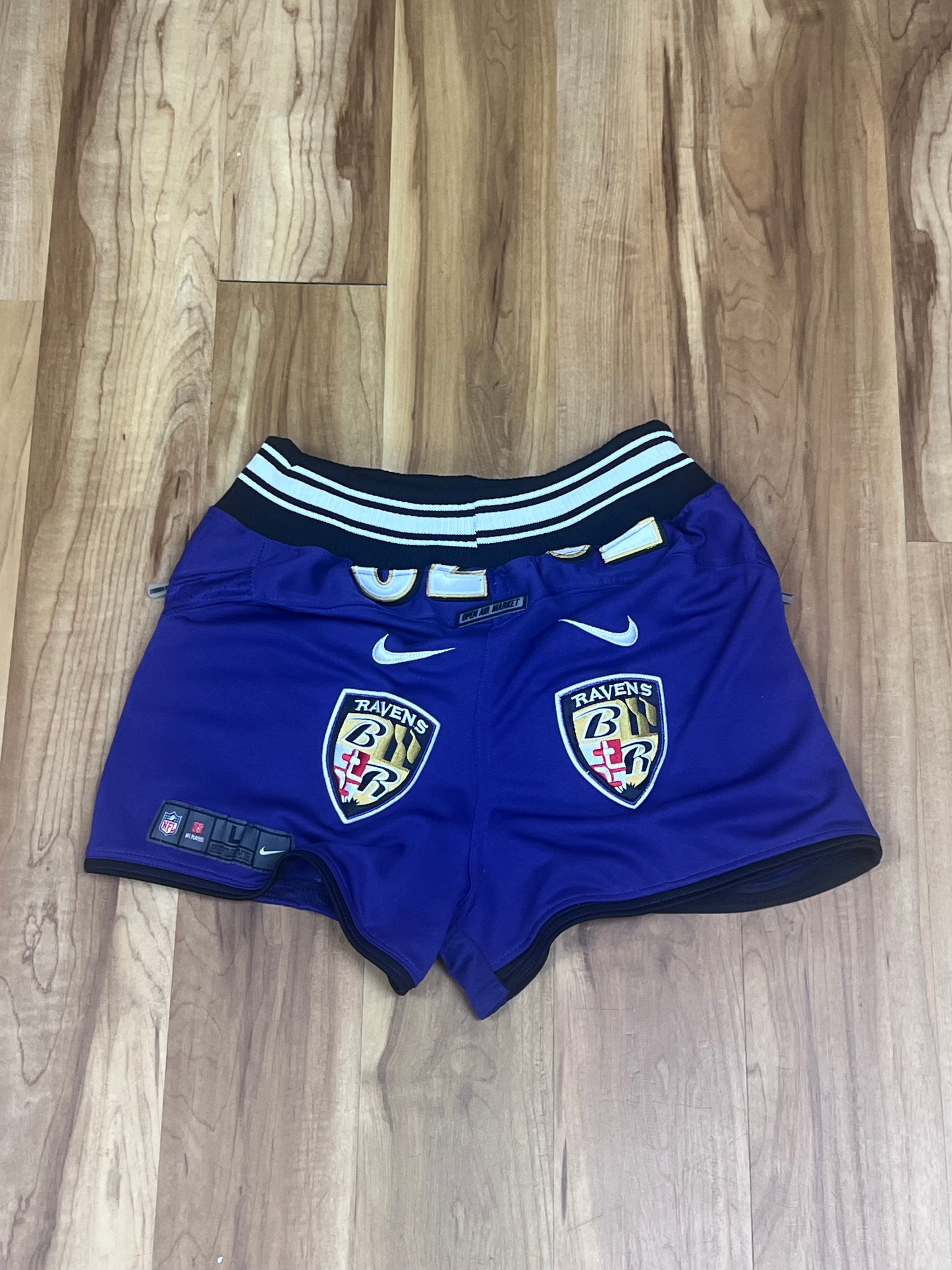 Upcyled Ravens jersey shorts medium