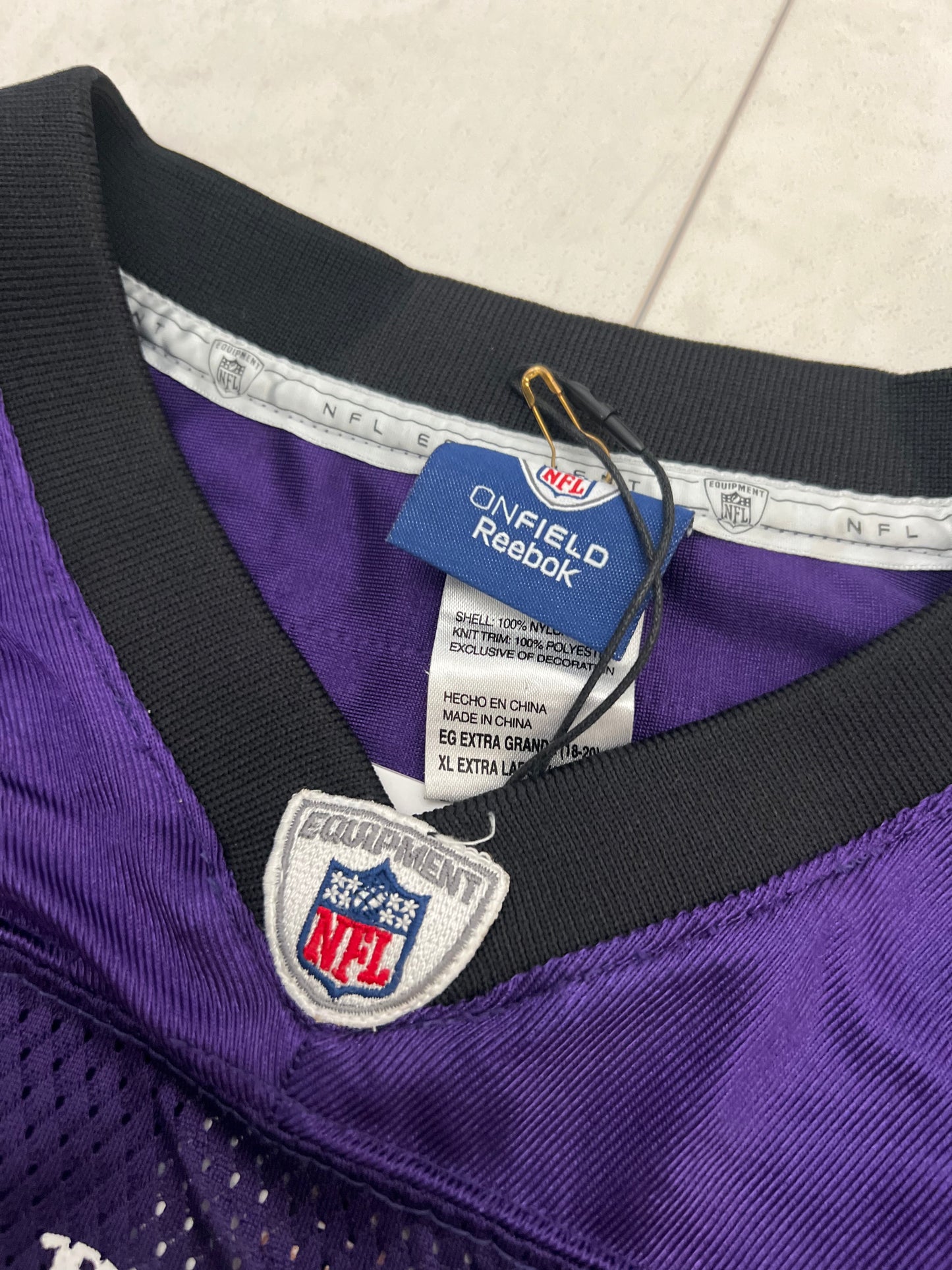 Cropped Baltimore Ravens jersey youth extra Large/ Women Medium