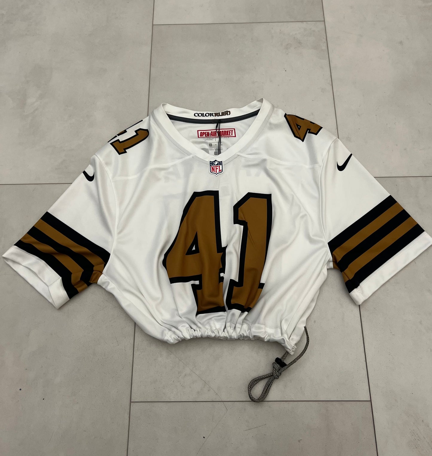 Cropped New Orleans Saints Kamara jersey size Adult XL