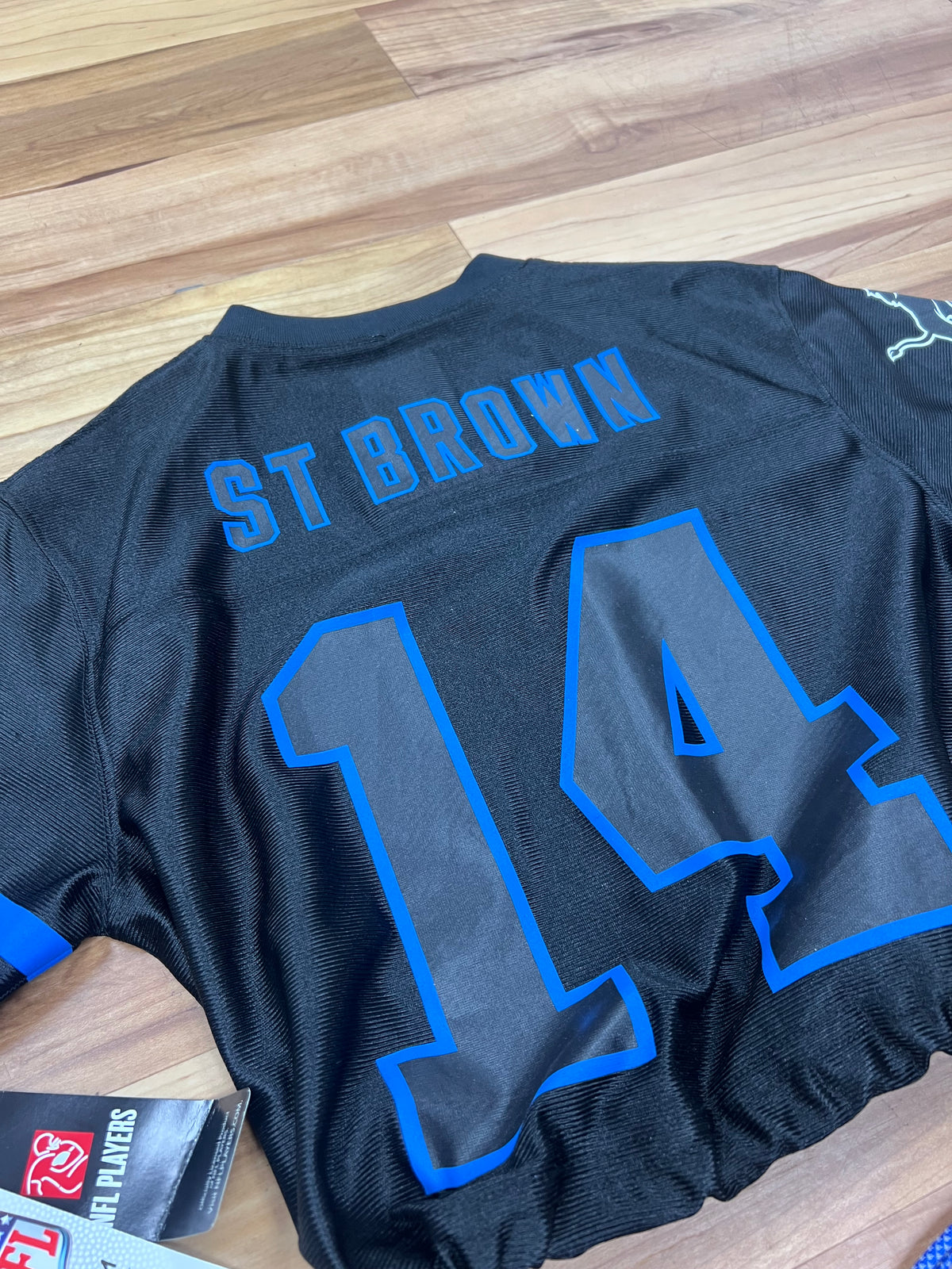 Upcyled Cropped Detroit Lions St.Brown jersey. Size Small/Youth Large
