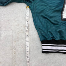 Load image into Gallery viewer, Up cycled Philadelphia Eagles Raglan cropped Jersey. Size Medium