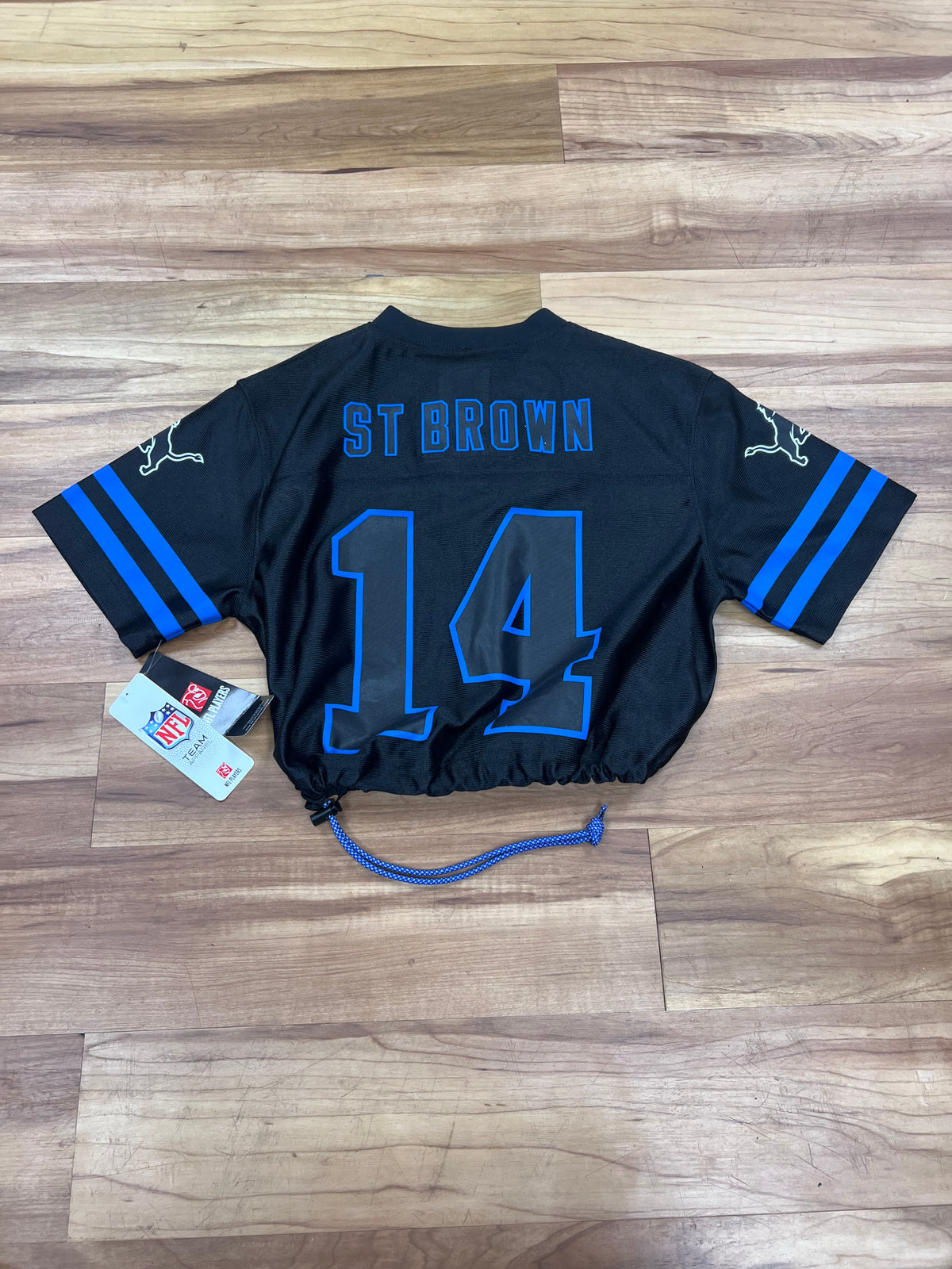 Upcyled Cropped Detroit Lions St.Brown jersey. Size Small/Youth Large