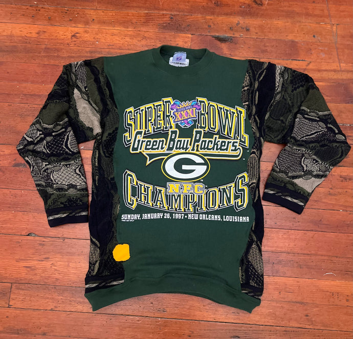 Up cycle vintage Green Bay Packers championship crewneck with Coogi  style accent size XL