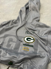 Load image into Gallery viewer, Cropped Green Bay Packers Combine pullover Hoodie