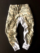 Load image into Gallery viewer, 50/50 Digital camo joggers